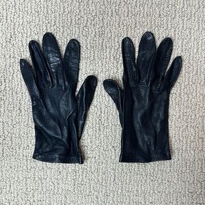 Women’s Authentic Leather Gloves